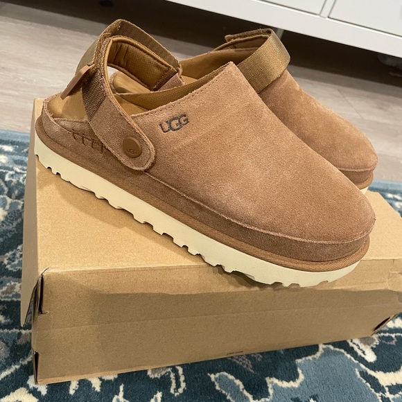 UGG Shoes - UGG Goldenstar Tan Clog